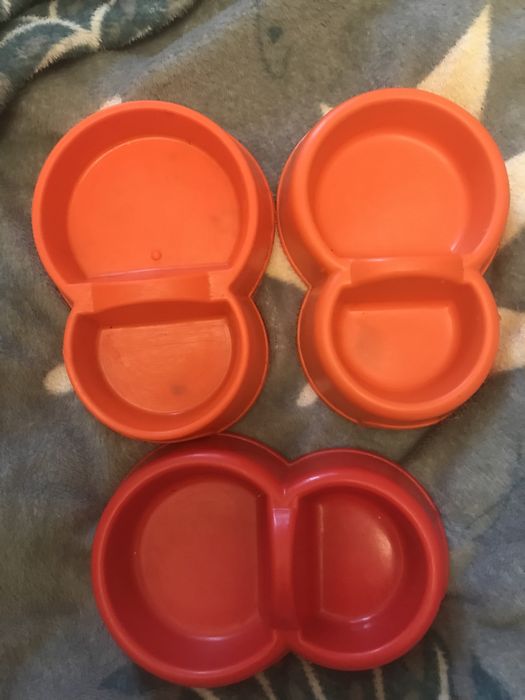 Миски для котов и собак