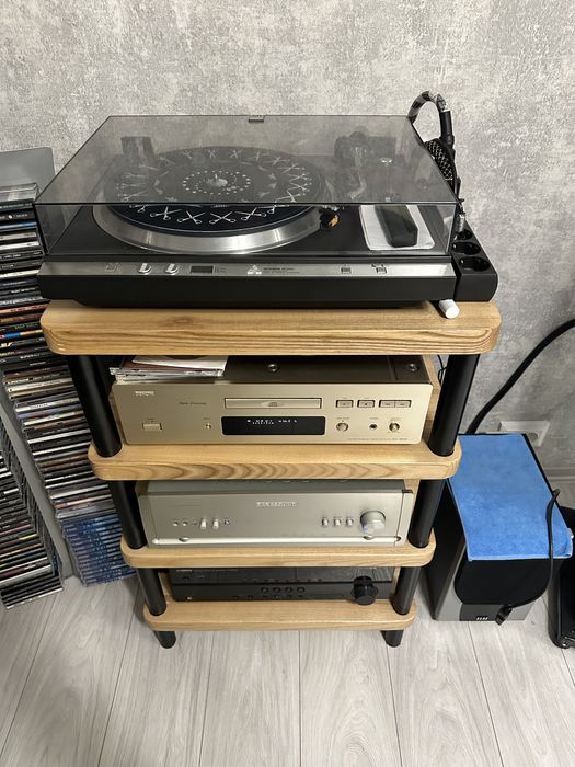 Parasound (HINT)  Halo Integrared Ampflifier Идеал!