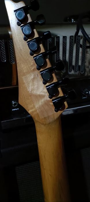 Guitarra Elétrica  Gio Ibanez de 7 Cordas