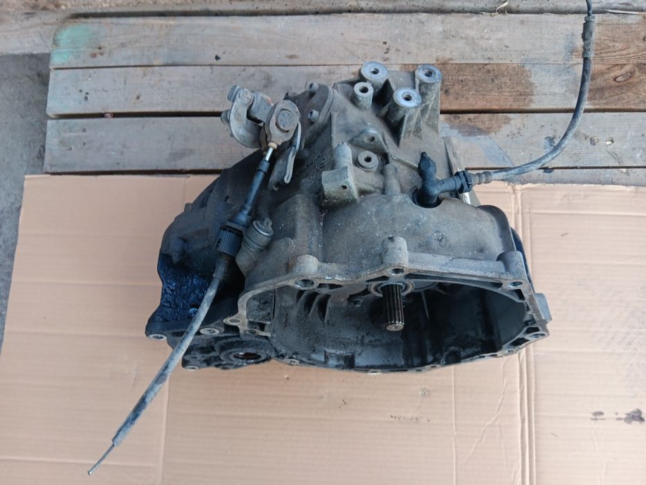 Opel Astra h 3 III skrzynia biegów manualna F23 1.7 Z17DTH