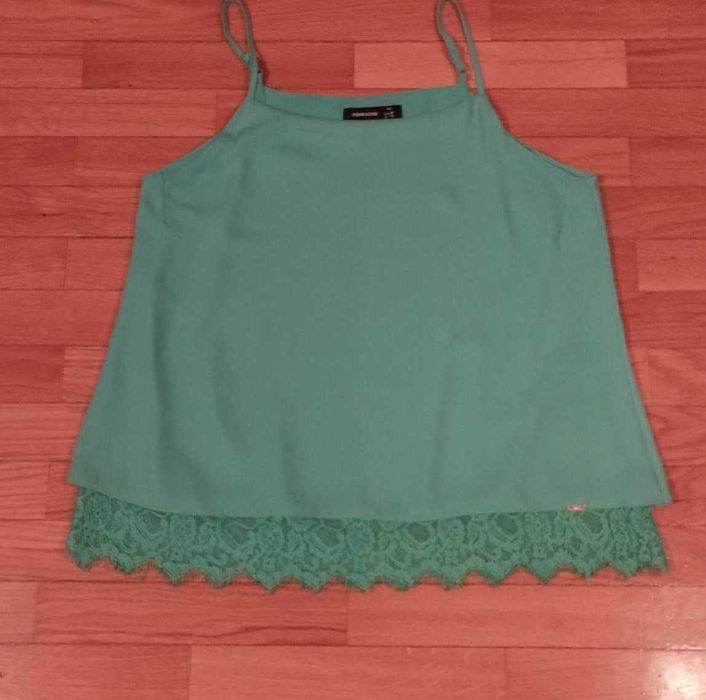 Top da ferrache com renda verde - T.M