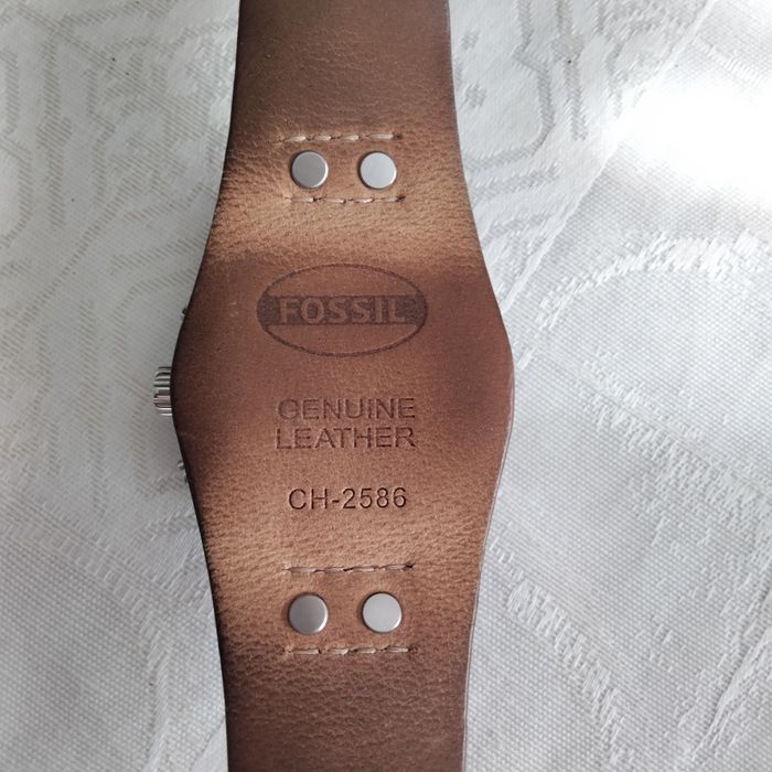 Relógio Fóssil CH 2586