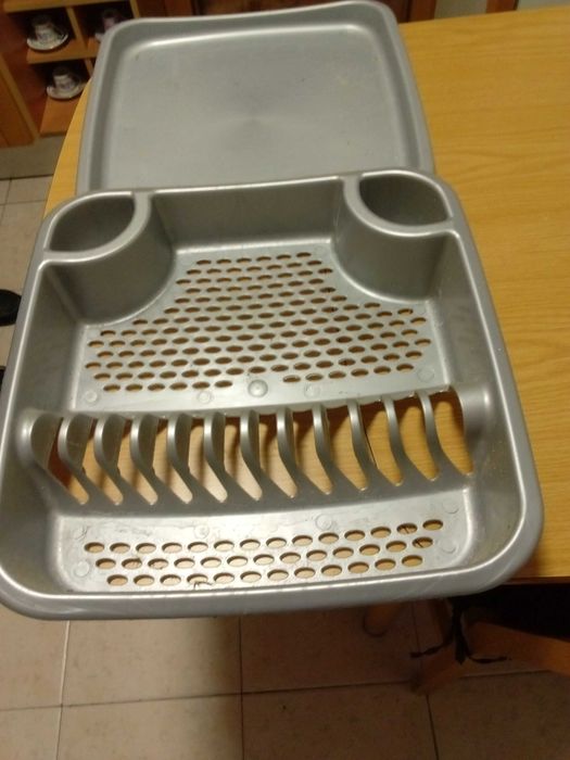 Dish rack with tray64752316579587122
