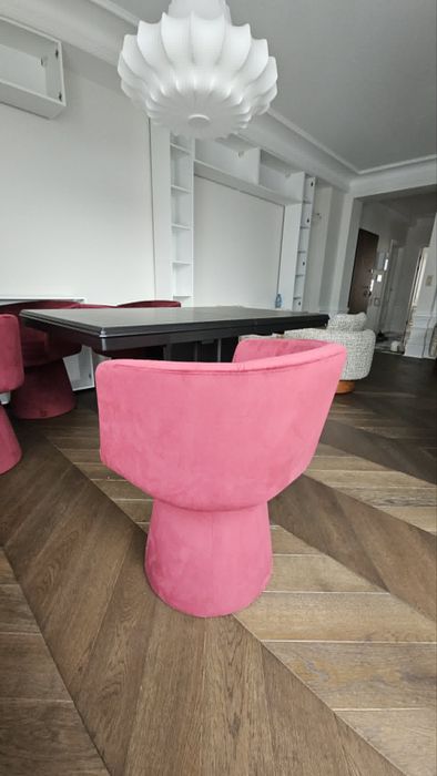 Piękne krzesła bordo welur - marki LECTUS