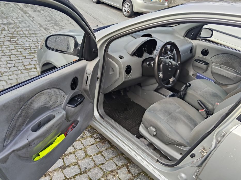 Carro barato a gasolina com AC Dawoo ano 2004