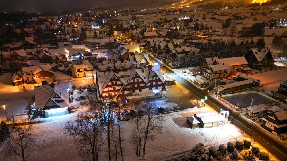 Usługi dronem 4K zdjęcia filmy 360 stopni