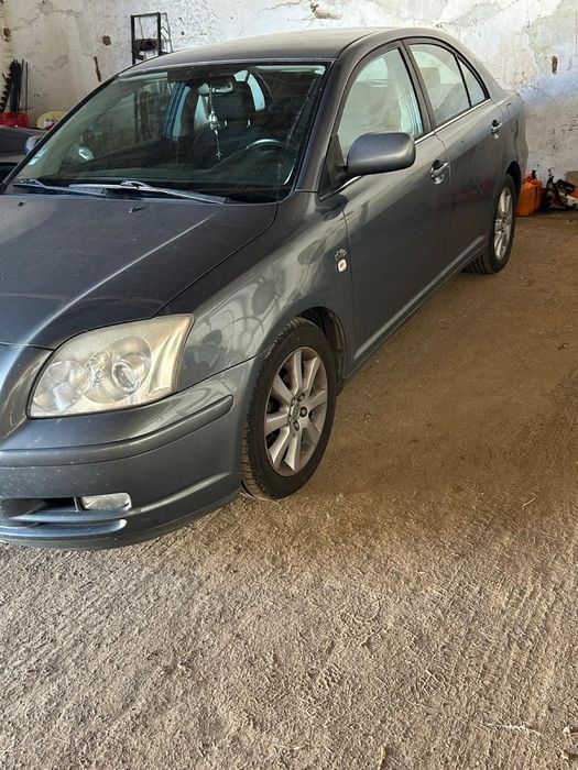 Toyota avensis 2.0