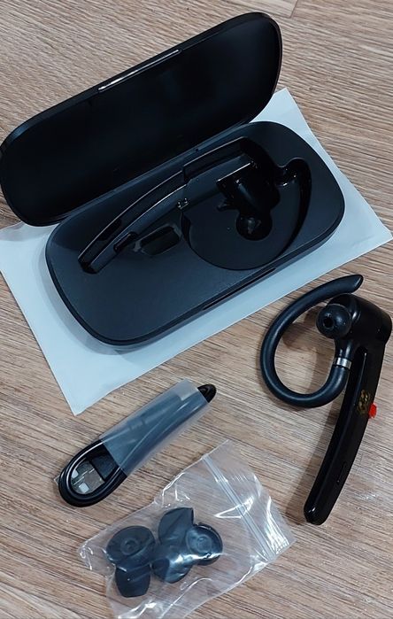 (НОВЫЙ) Русскоязычная версия Bluetooth гарнитура New Bee M53 / LC-B45