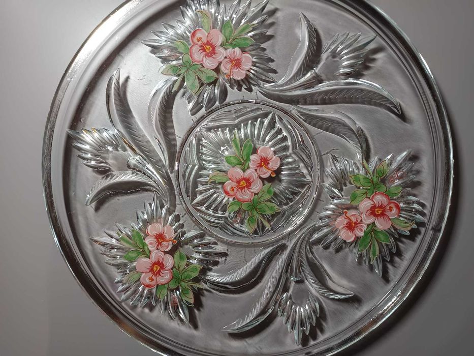 Prato Decorativo em Vidro Trabalhado – Pintura Floral Manual