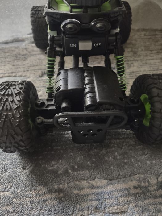 Samochód zdalnie sterowany Bone  Off-Road  2.4Ghz