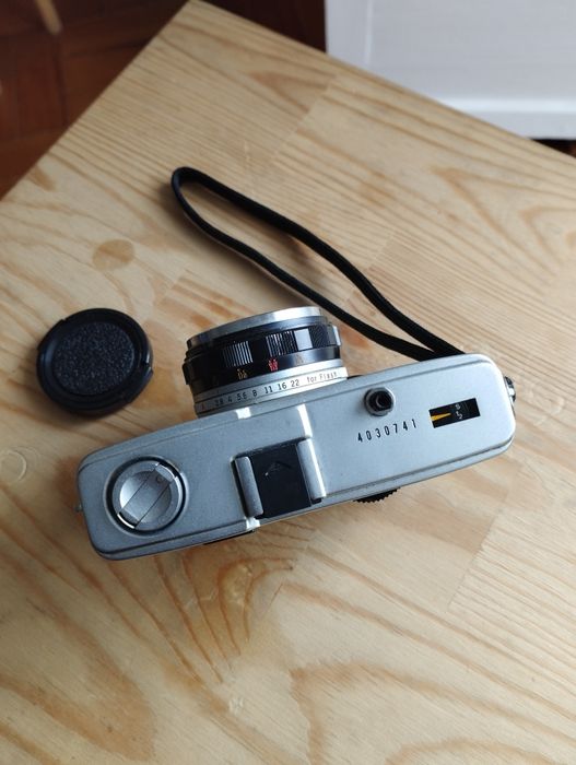 Olympus Trip 35 -