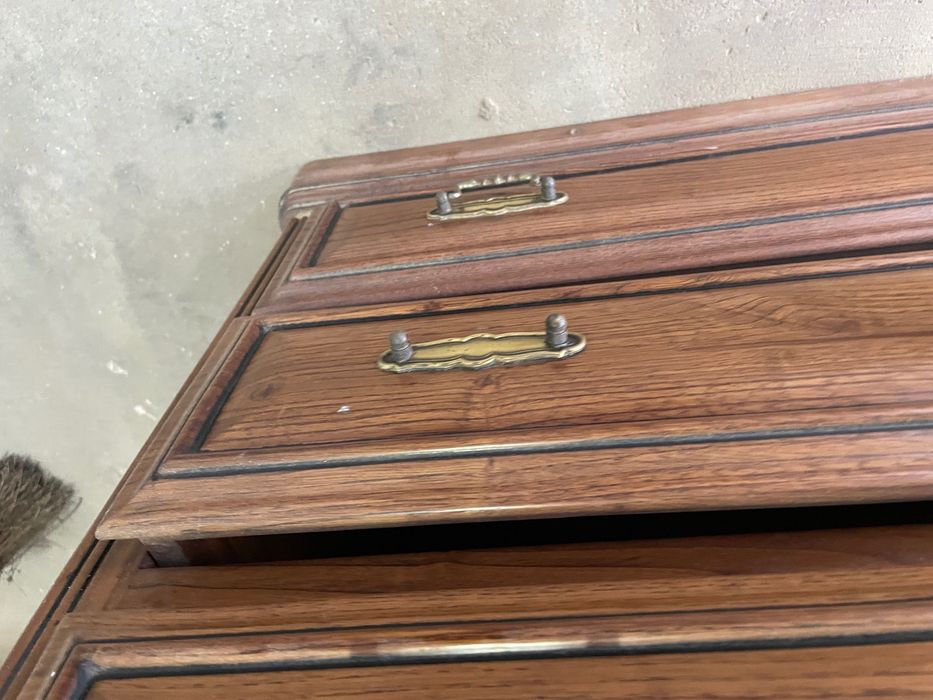 Comoda de madeira