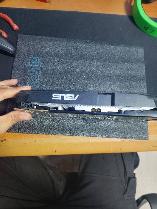 Відеокарта в робочому стані radeon RTX 580 4G