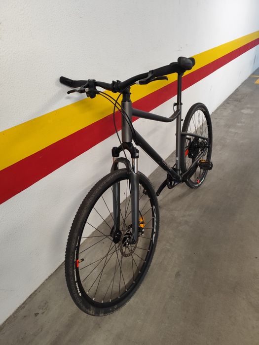 Bicicleta Trekking Riverside 700