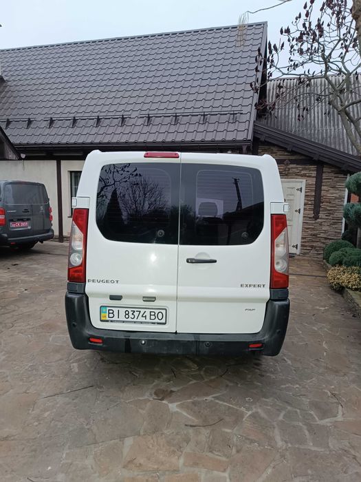 Peugeot Expert 2008