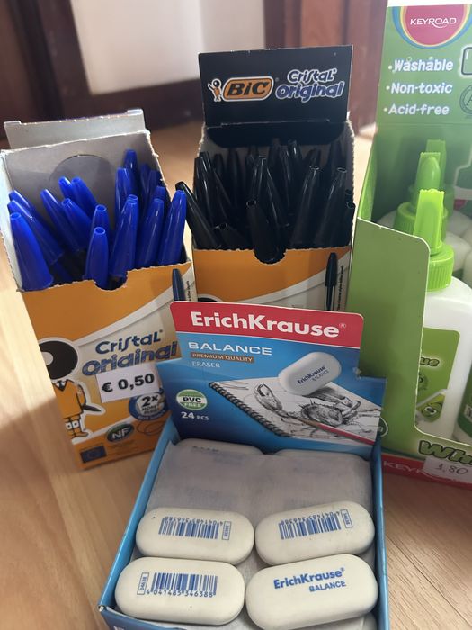 Kit de material de escritório NOVO