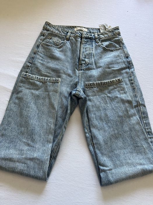Calcas varios modelos da breshka e stradivarius
