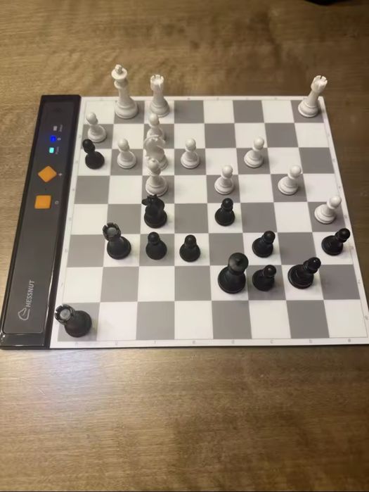 Tabuleiro de xadrez automático