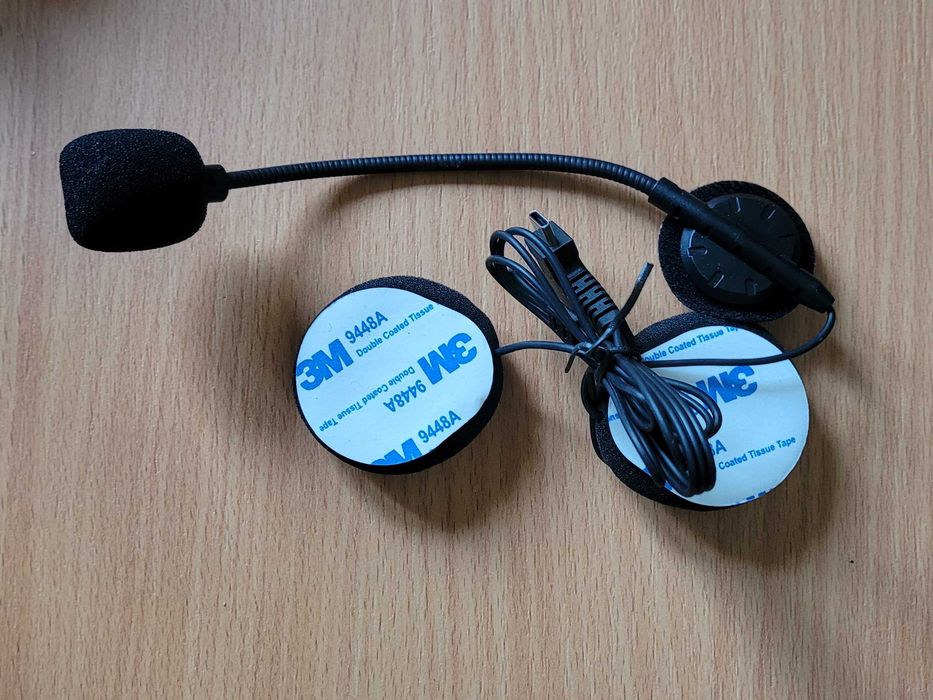 Zestaw słuchawkowy Bluetooth do kasku z interkomem i FM BETOWEY BT-S3