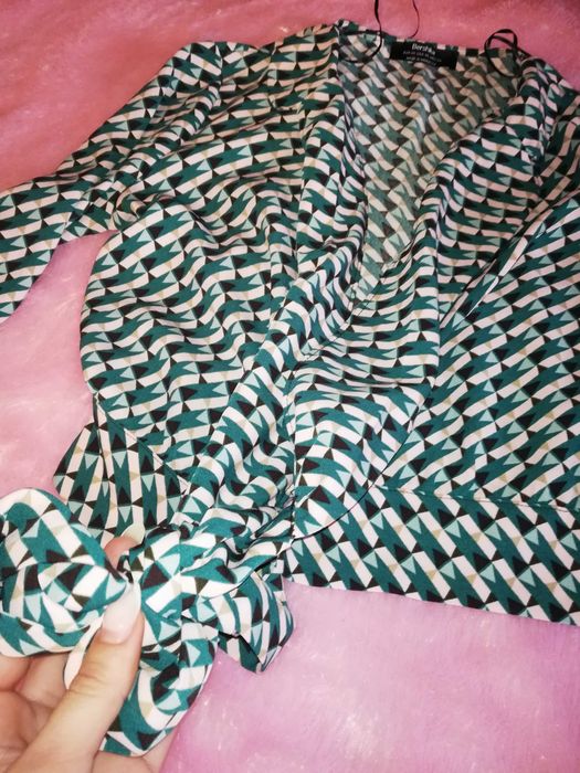 Camisa Bershka tamXS