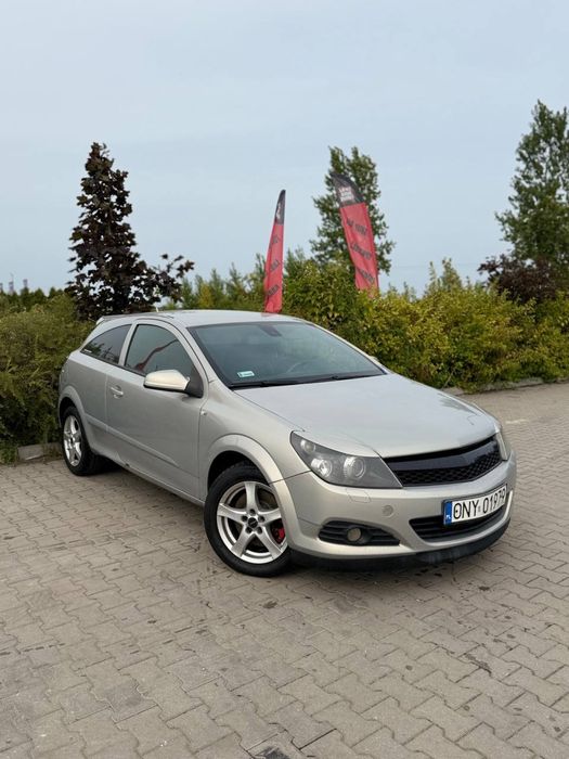 Opel Astra GTC • Komfortowy • Nowy Opony • Zadbany • Zamiana