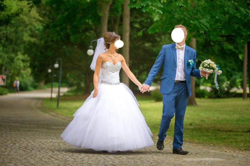 Biała Sukienka Ślubna