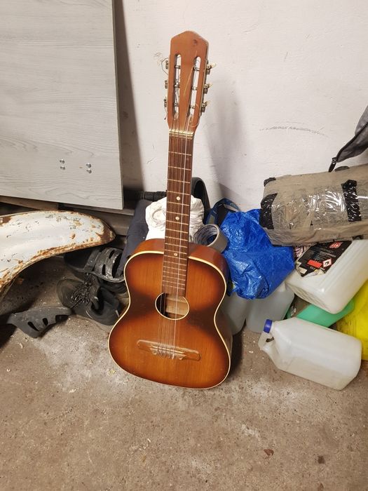 Gitara do naprawy