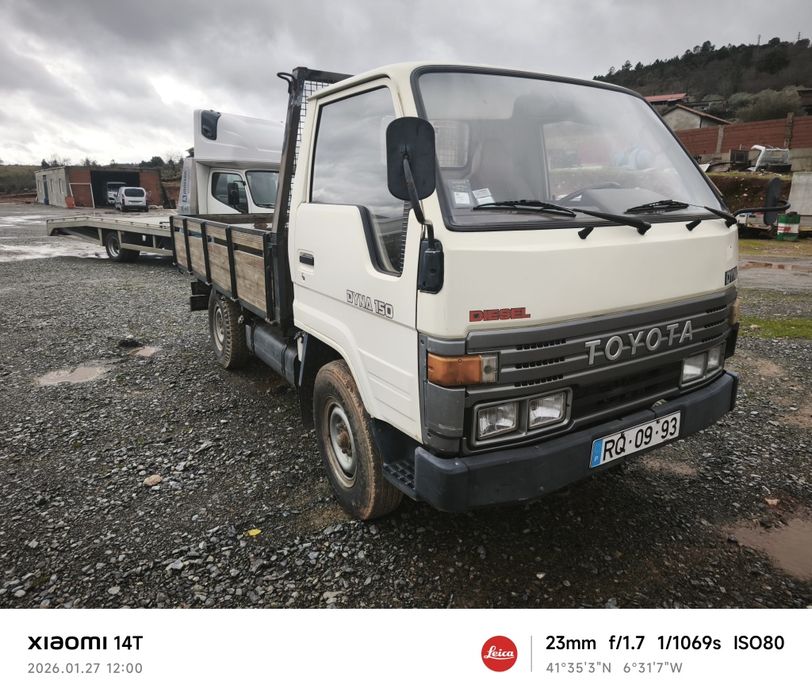 Toyota Dyna 150 - "Irrepreensível"