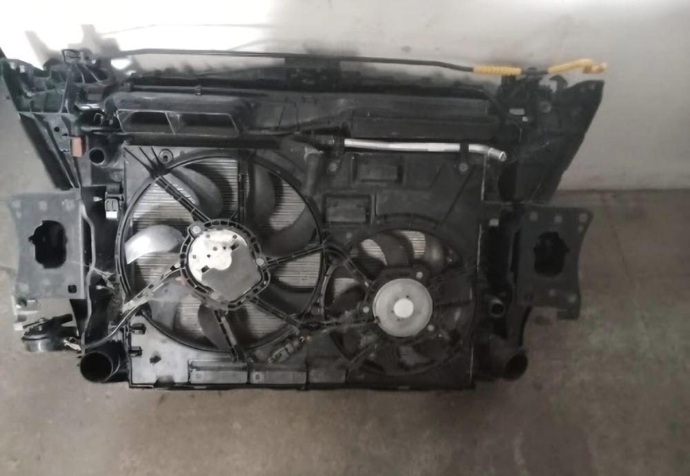 Pas przedni Volkswagen t- roc 2.0 benzyna