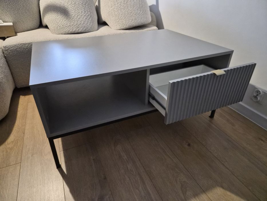 Zestaw - stolik kawowy, szafka RTV, komoda