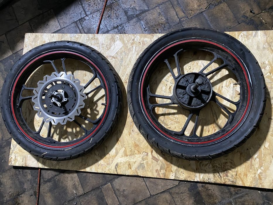 Продам колеса 80/90/17