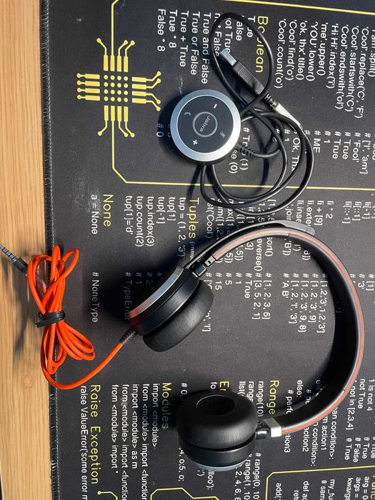 Jabra Evolve 40 Headphones *Em bom estado*