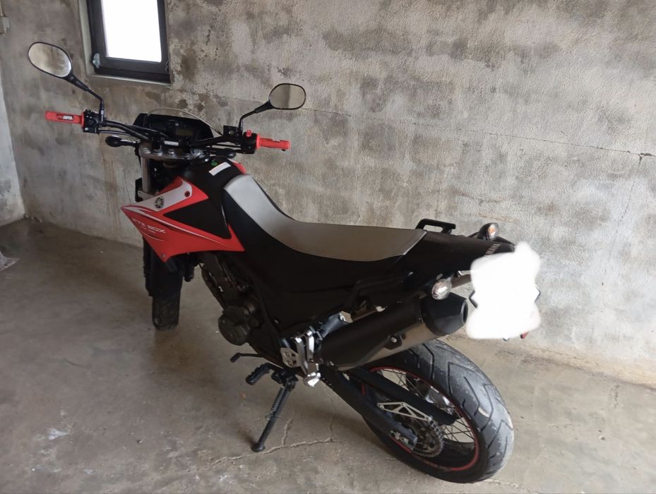 Yamaha XT como nova
