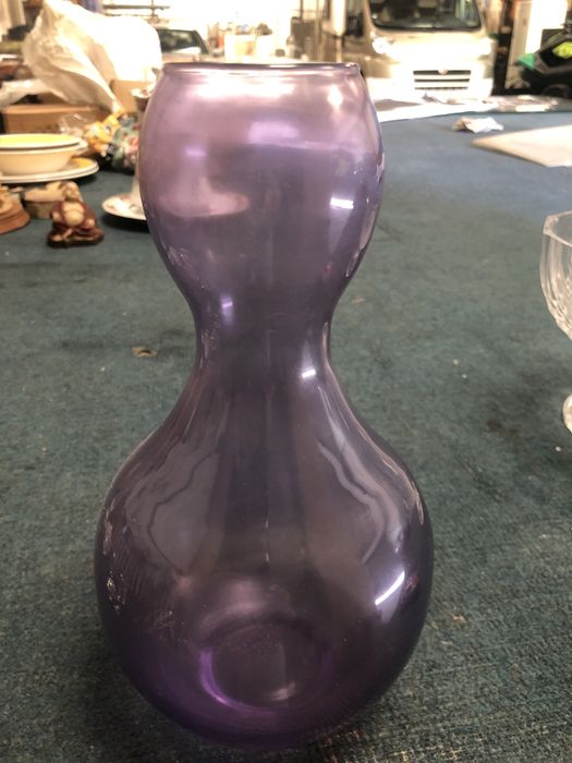 Various glass items426579562354462727