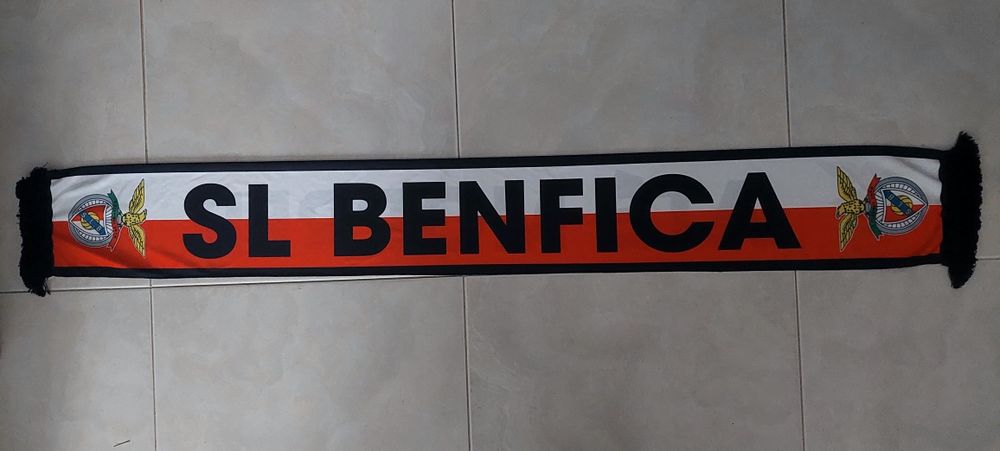 Cachecol.do Benfica em poliester novo