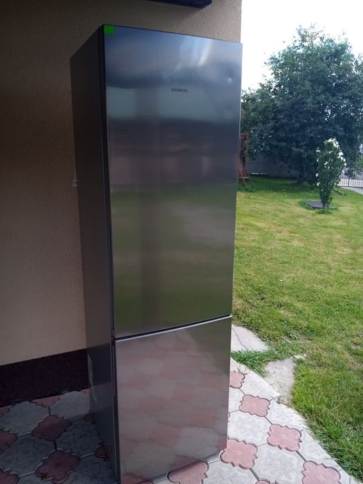 Siemens холодильник 2 м висоти в нержавійці