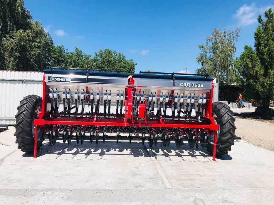 Сеялка. варіаторна сівалка СЗ 3,6 Деметра. Бак з нержавіючої сталі