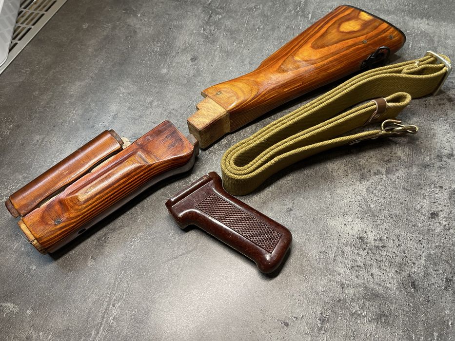 Деревʼяний обвіс АК-47 АКМ АК-74 приклад цівка руківʼя ремінь накладка
