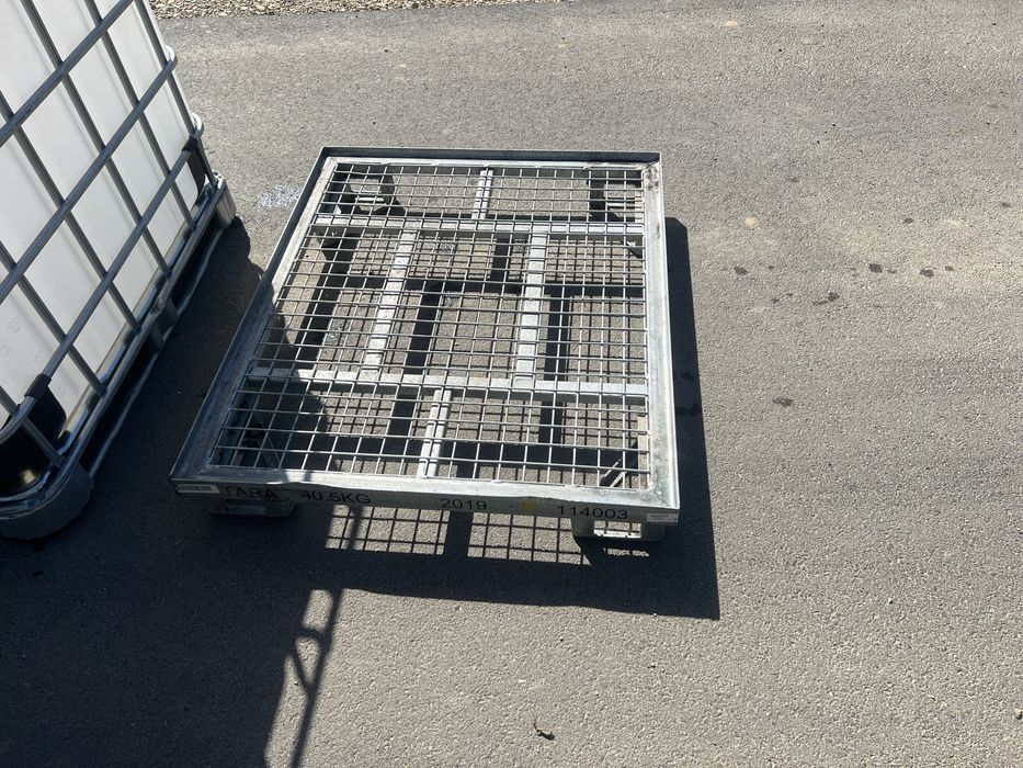 Mauzer metalowa paleta