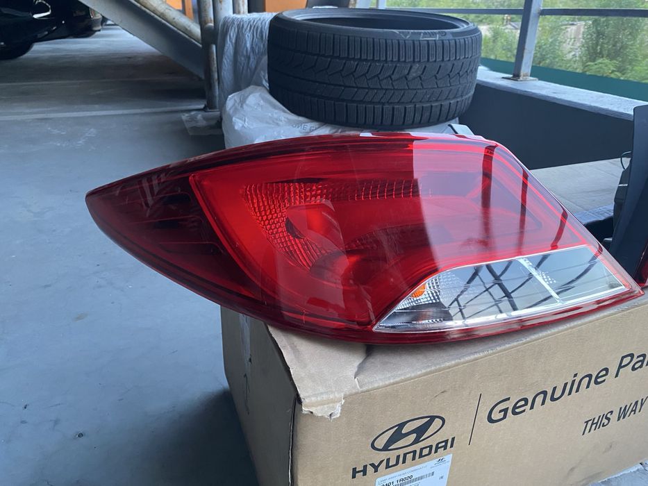 Hyundai Accent ліхтар задній,задня фара ліва