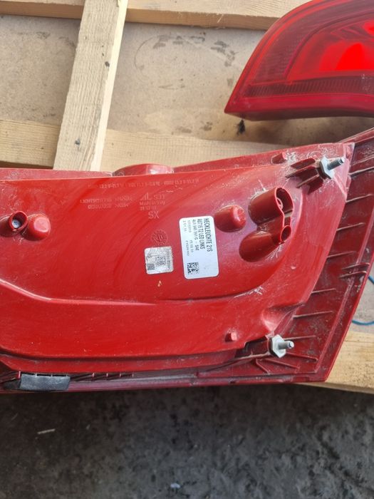 Продам задні фонарі  на Ауді Q7   4L 2010-2015 р