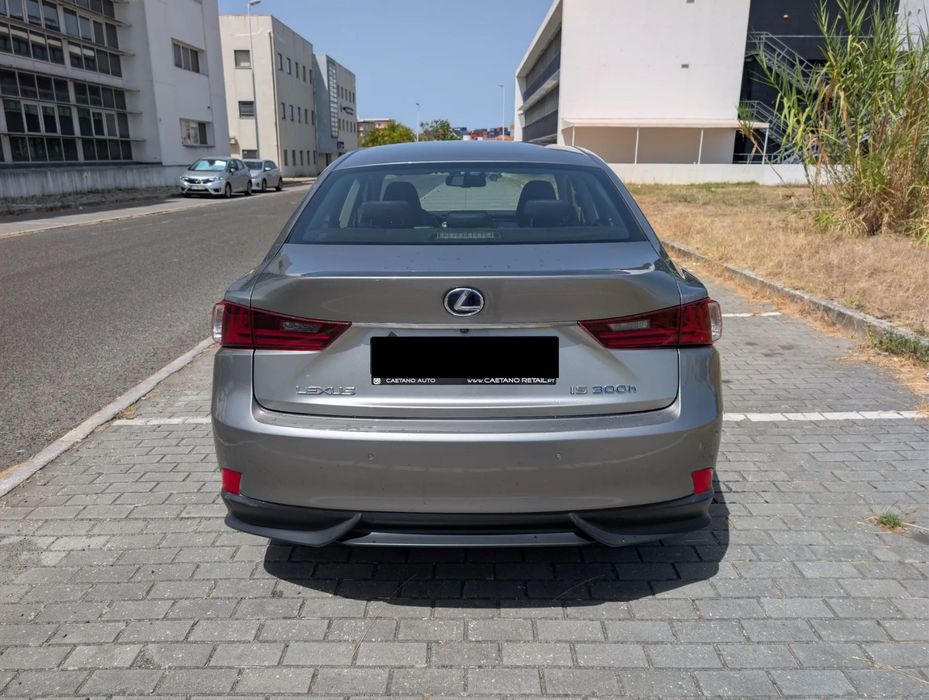 Lexus IS 300H Executive+532554728646256645
