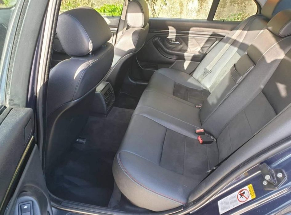 Bancos Bmw E39 Pack M Personalizados Alcântara e Pele Preta Novos