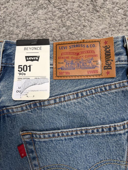 Levi’s x Beyonce 501 90s Jeansy