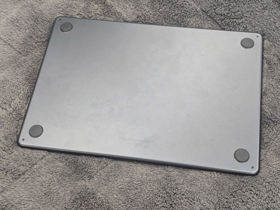 MacBook Air 15" M4 (A3241)  Midnight , заблокований ,icloud lock , донор