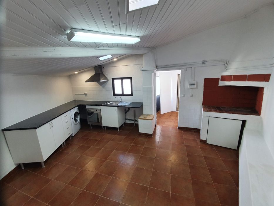 Excelente Moradia T3 - Monte Redondo- Torres Vedras