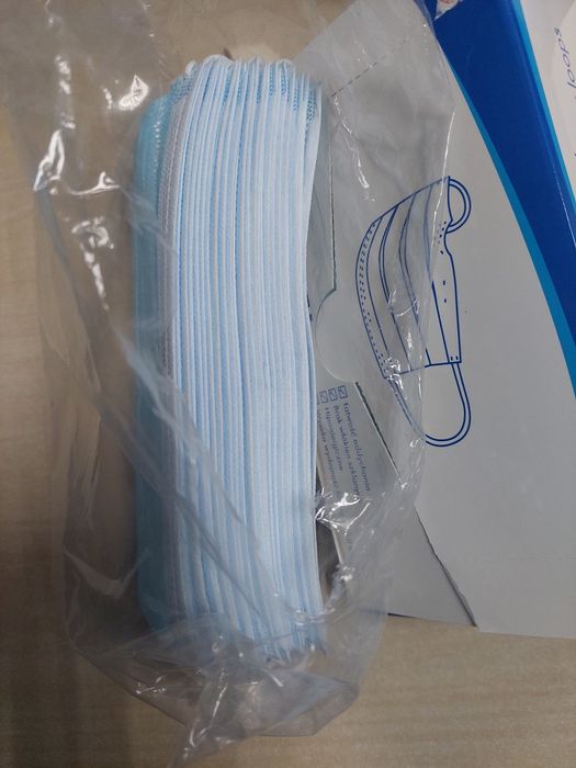 Maseczki medyczne jednorazowe