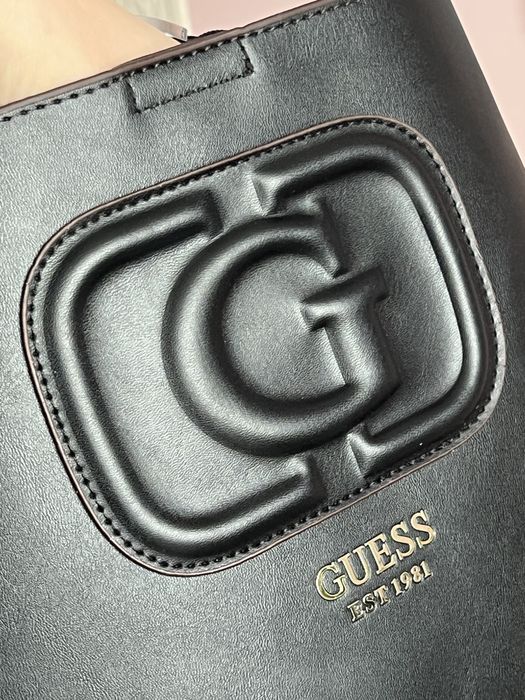 Сумка GUESS нова