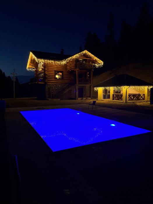 Котедж в Карпатах з басейном та сауною !!! біля с. Тухля