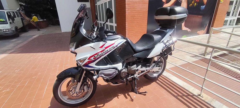 HondaVaradero XL1000